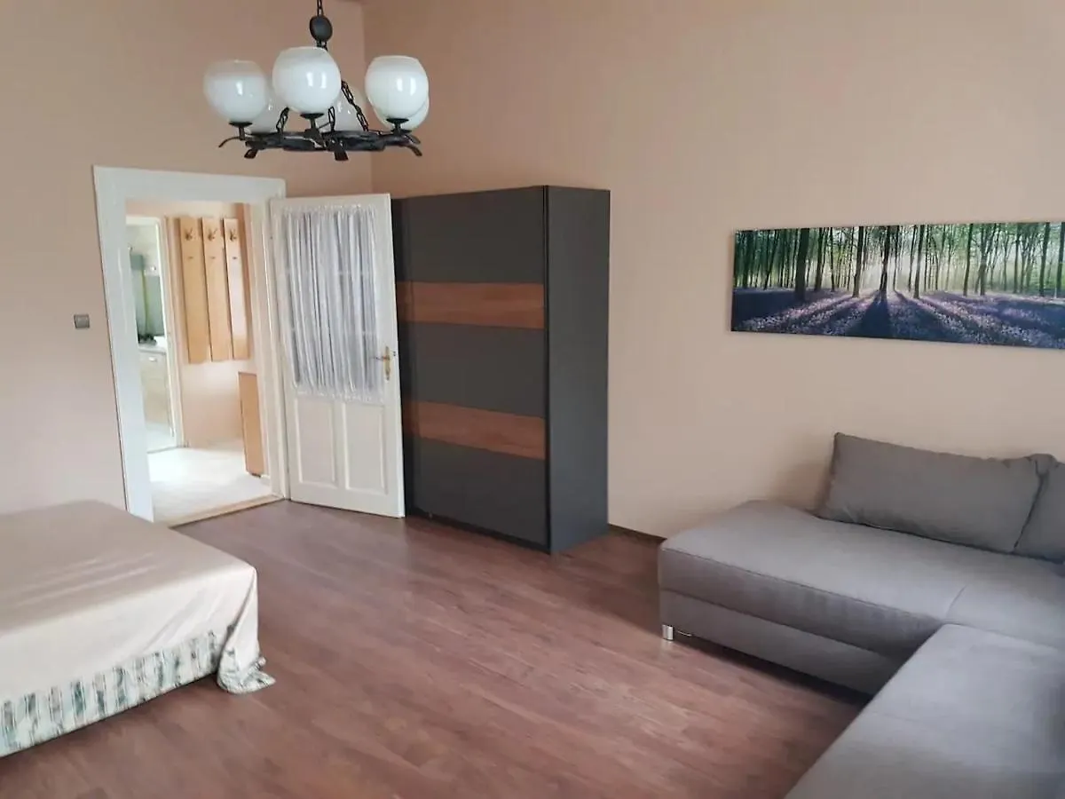 דירה בודפשט Stylish Historic Flat For 4 In Heart Of Oldbuda הונגריה